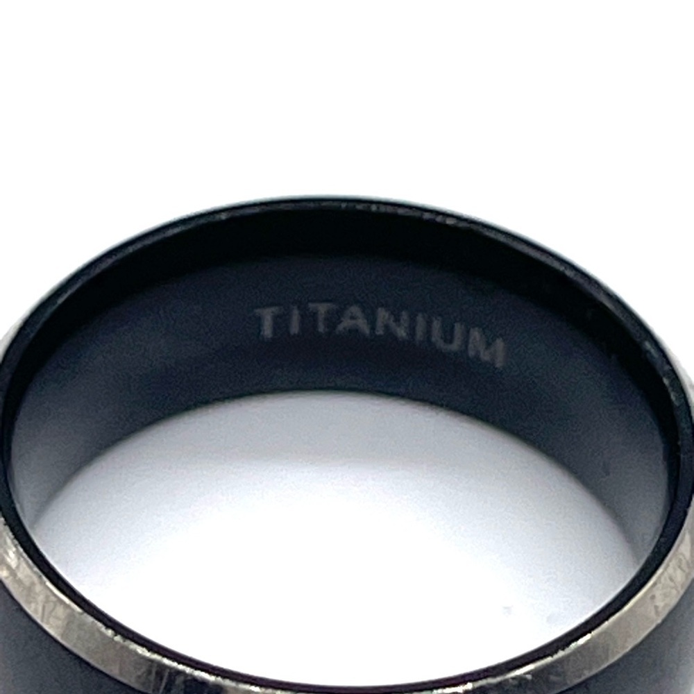 Titanium Ring size 7.5 - Picture 4 of 5